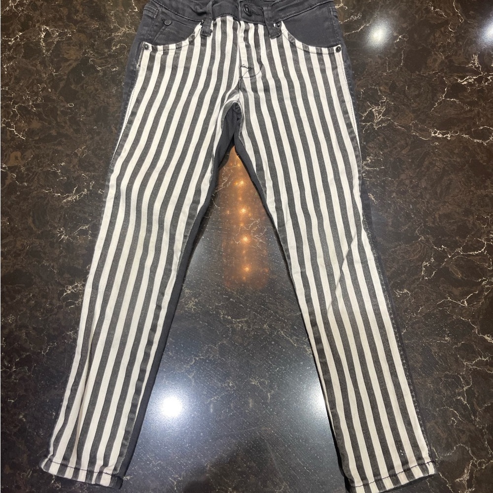 stripped jeans